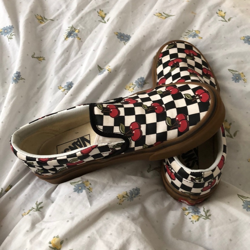 Checkered Cherry Vans Slip on